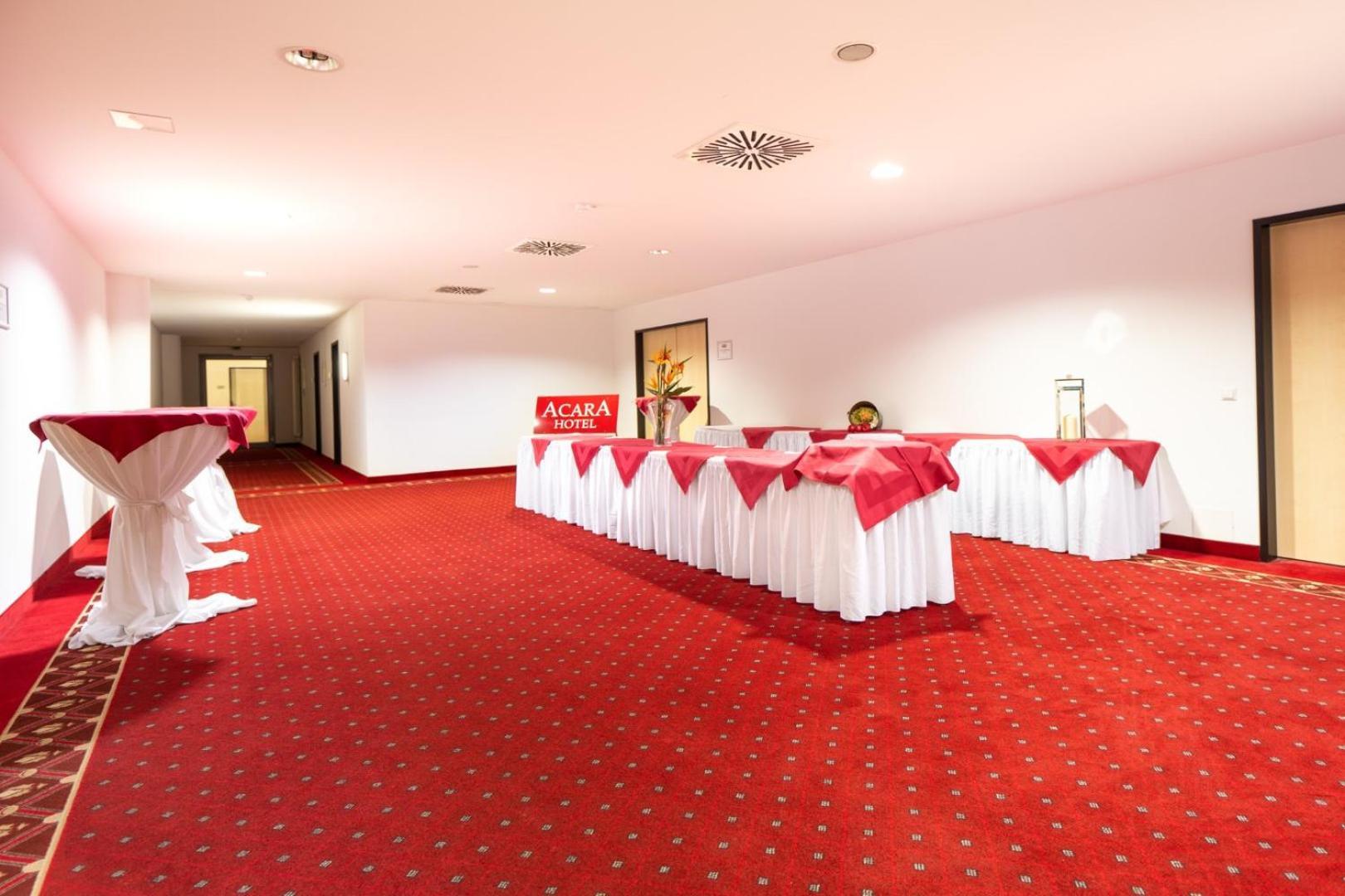 Aspire Acara Oldenburg, Trademark Collection By Wyndham Hotel 4*